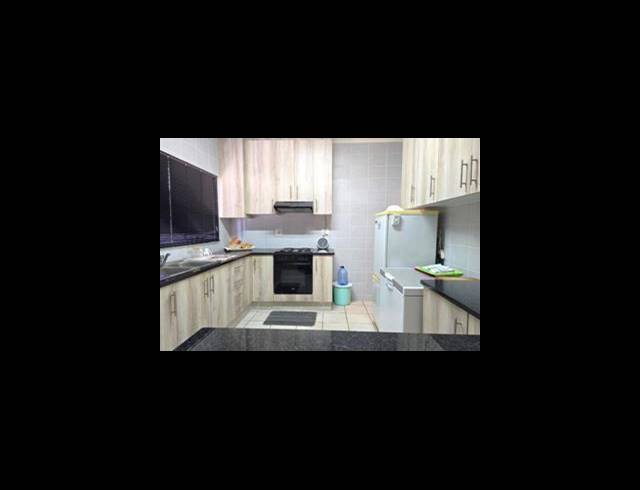 3 BEDROOM HOUSE FOR SALE IN HOMESTEAD